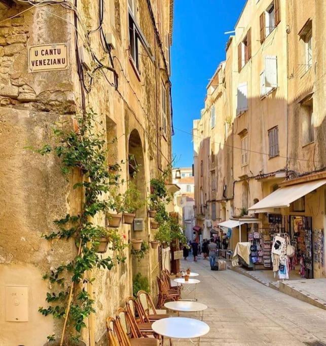 Bonifacio : Studio Au Coeur De La Citadelle מראה חיצוני תמונה